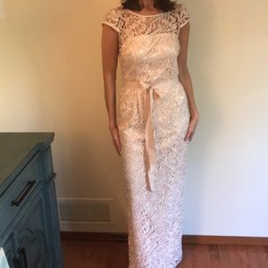 Adrianna Papell cap sleeve Illusion Lace Gown